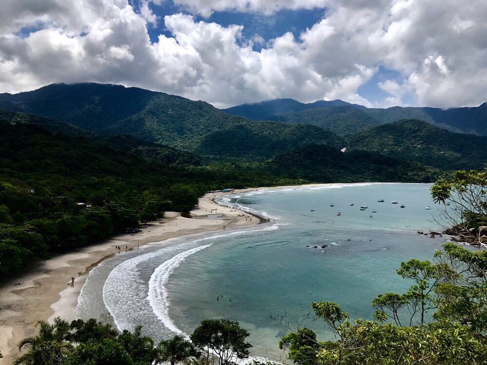 10 praias brasileiras para conhecer no verão 2019